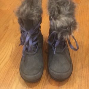 Merona brand women’s winter boots size 6.5